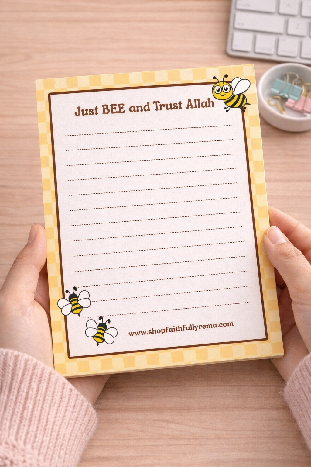 Just BEE and Trust Allah Notepad